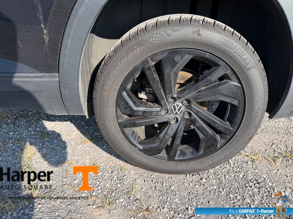 2022 Volkswagen Atlas 3.6L V6 SE w/Technology