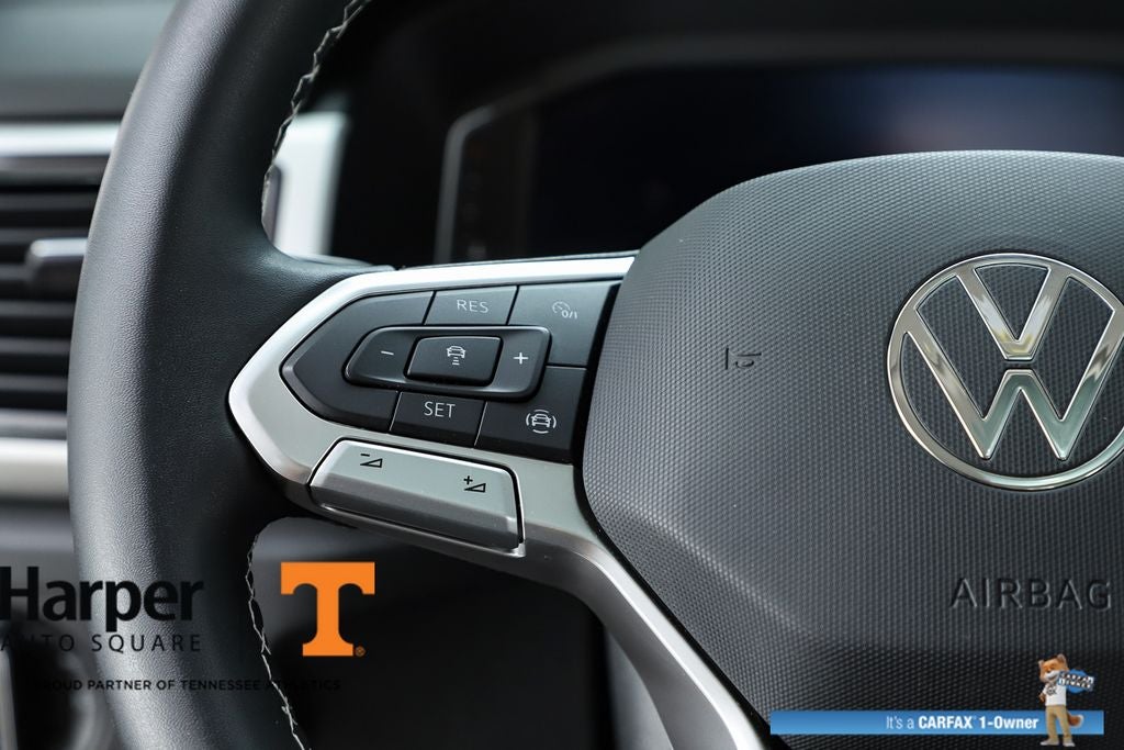 2023 Volkswagen Atlas 3.6L V6 SE w/Technology