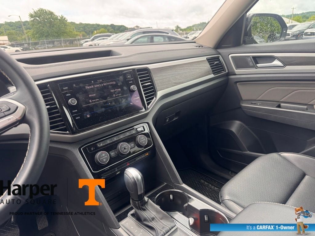 2022 Volkswagen Atlas 3.6L V6 SE w/Technology