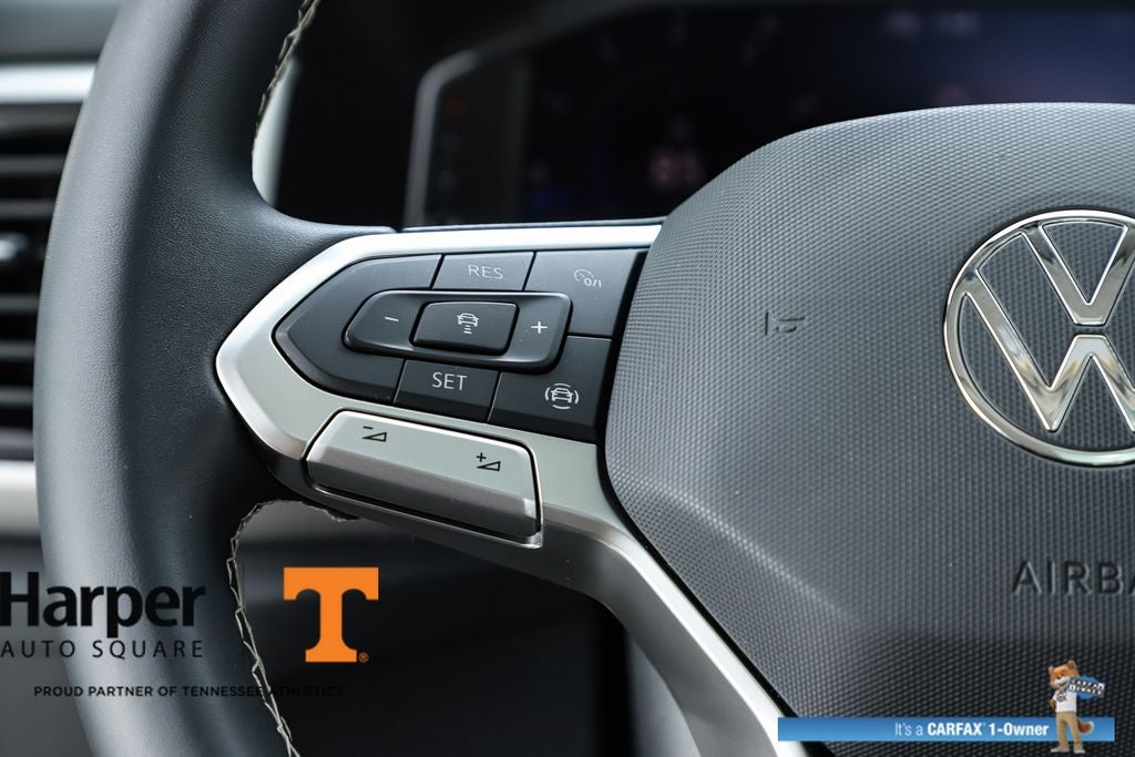2022 Volkswagen Atlas 3.6L V6 SE w/Technology