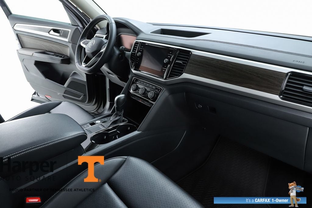 2022 Volkswagen Atlas 3.6L V6 SE w/Technology