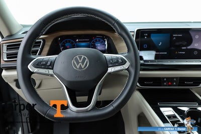 2025 Volkswagen Atlas 2.0T SE w/Technology