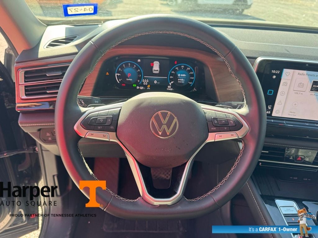 2025 Volkswagen Atlas 2.0T SE w/Technology
