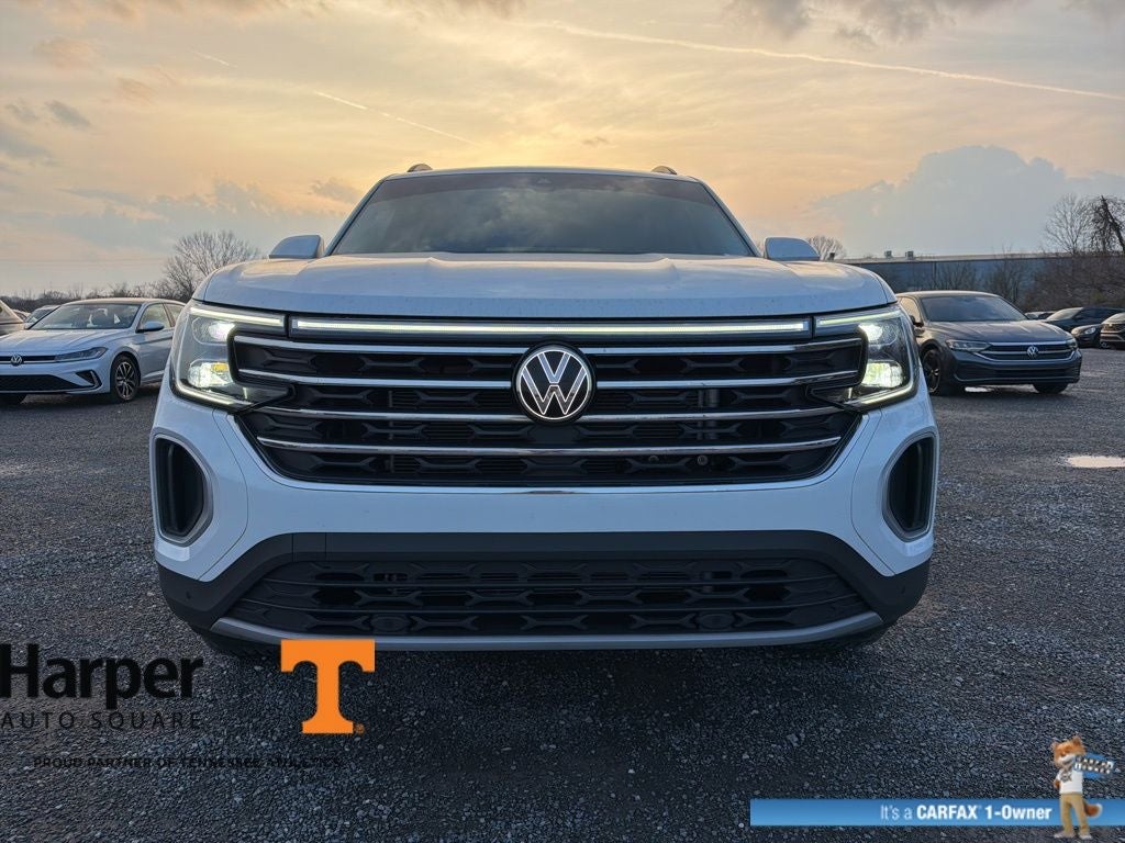 2025 Volkswagen Atlas 2.0T SE w/Technology