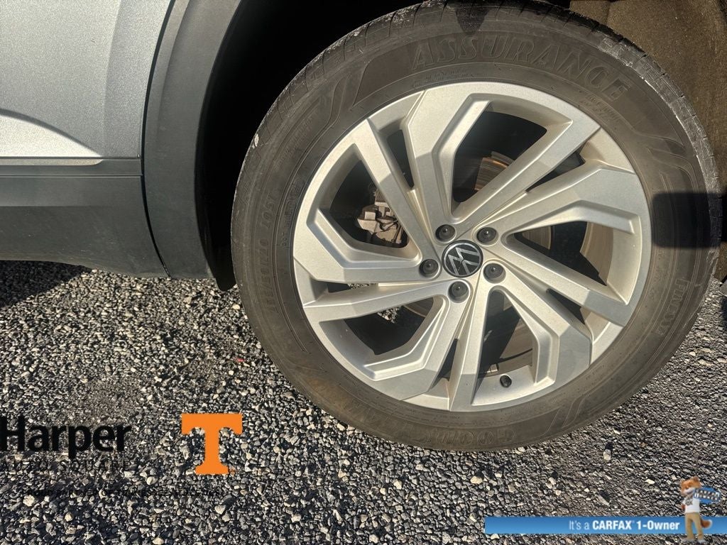 2023 Volkswagen Atlas 3.6L V6 SE w/Technology