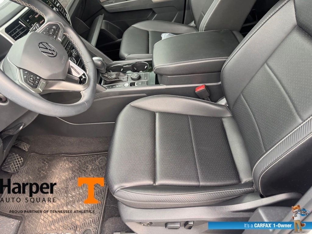 2023 Volkswagen Atlas Cross Sport 2.0T SE w/Technology