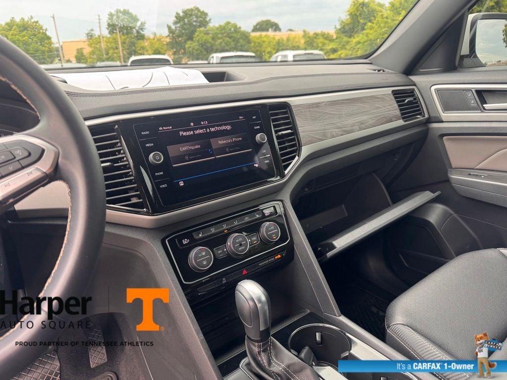 2023 Volkswagen Atlas Cross Sport 2.0T SE w/Technology