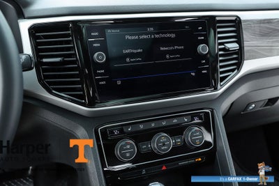2023 Volkswagen Atlas Cross Sport 2.0T SE w/Technology