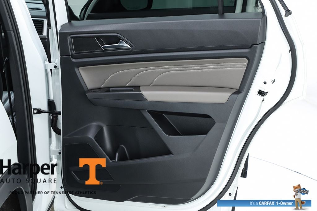2023 Volkswagen Atlas Cross Sport 2.0T SE w/Technology