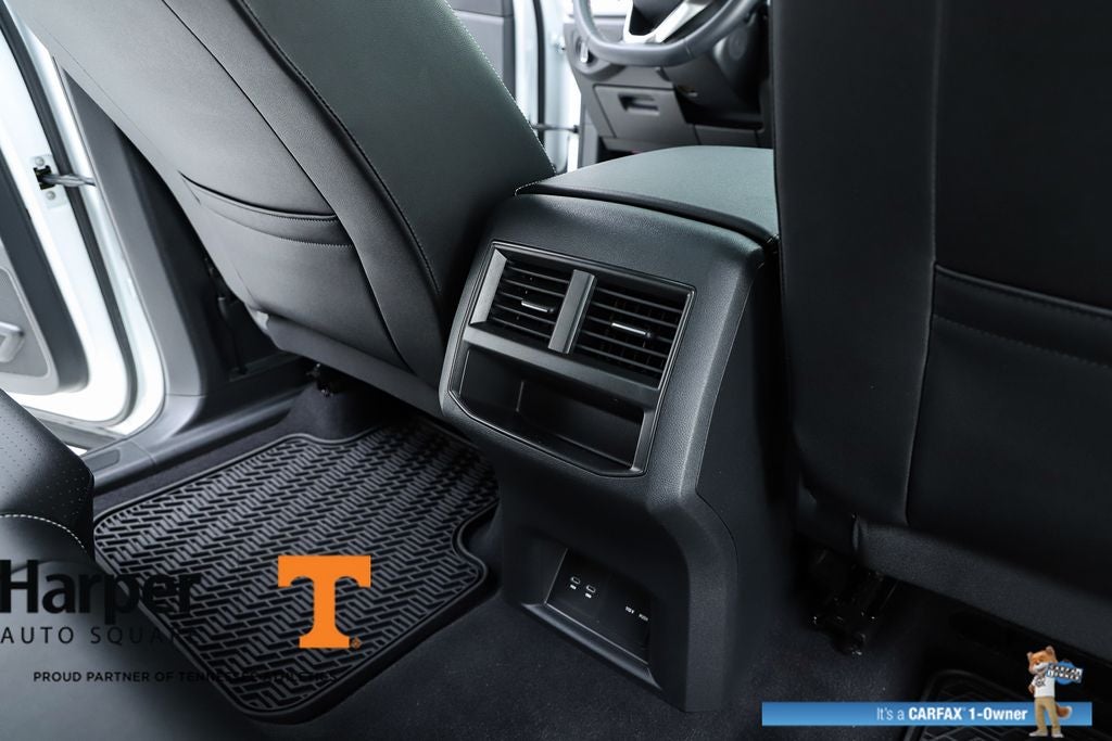 2023 Volkswagen Atlas Cross Sport 2.0T SE w/Technology