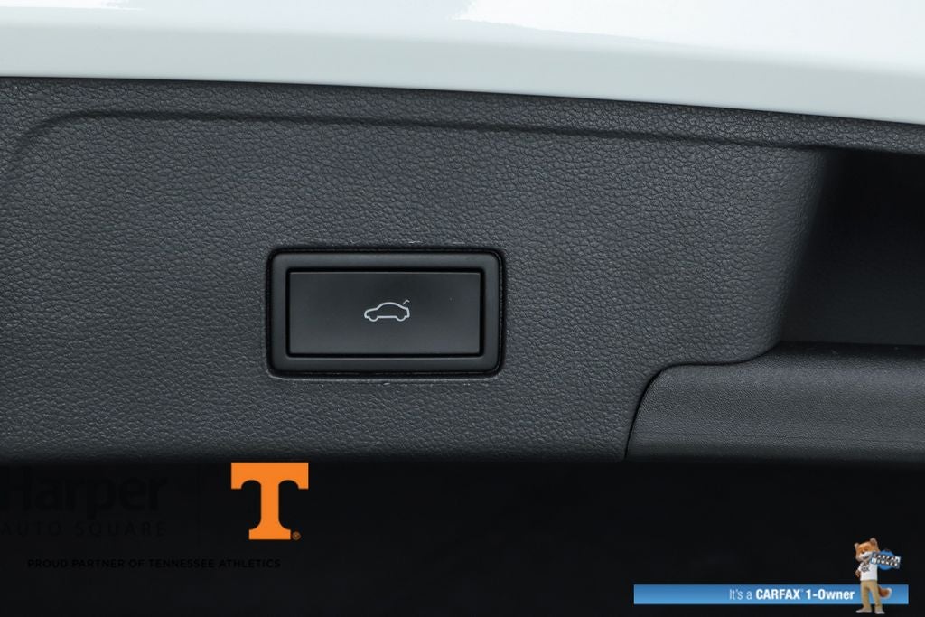 2023 Volkswagen Atlas Cross Sport 2.0T SE w/Technology