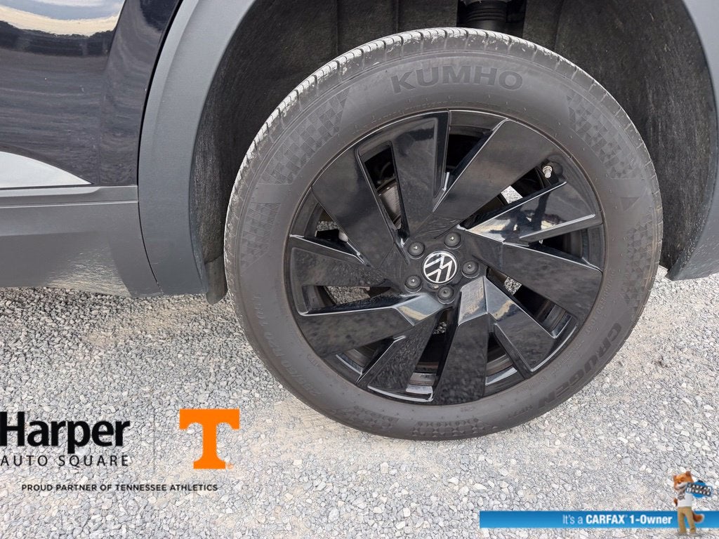 2026 Volkswagen Atlas Cross Sport SE w/Technology