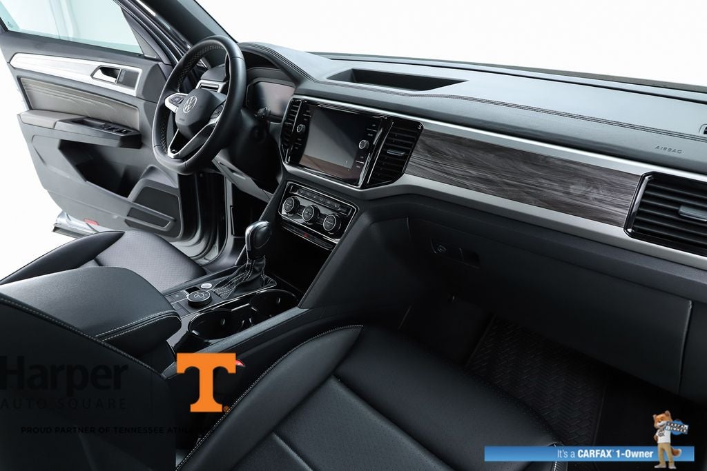 2023 Volkswagen Atlas Cross Sport 2.0T SE w/Technology