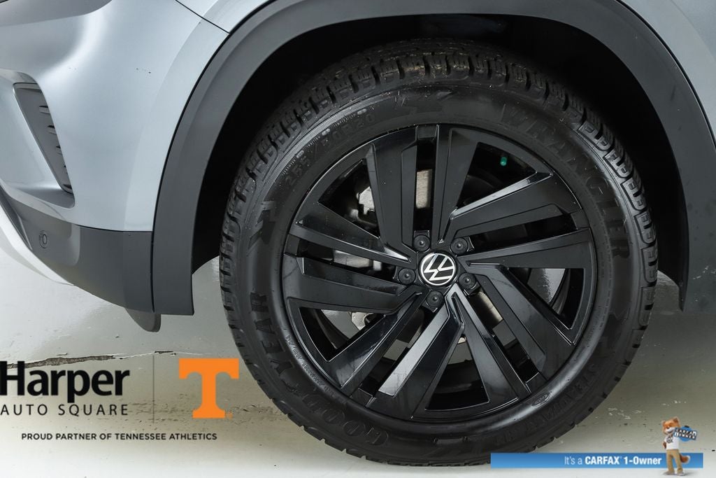 2023 Volkswagen Atlas Cross Sport 2.0T SE w/Technology