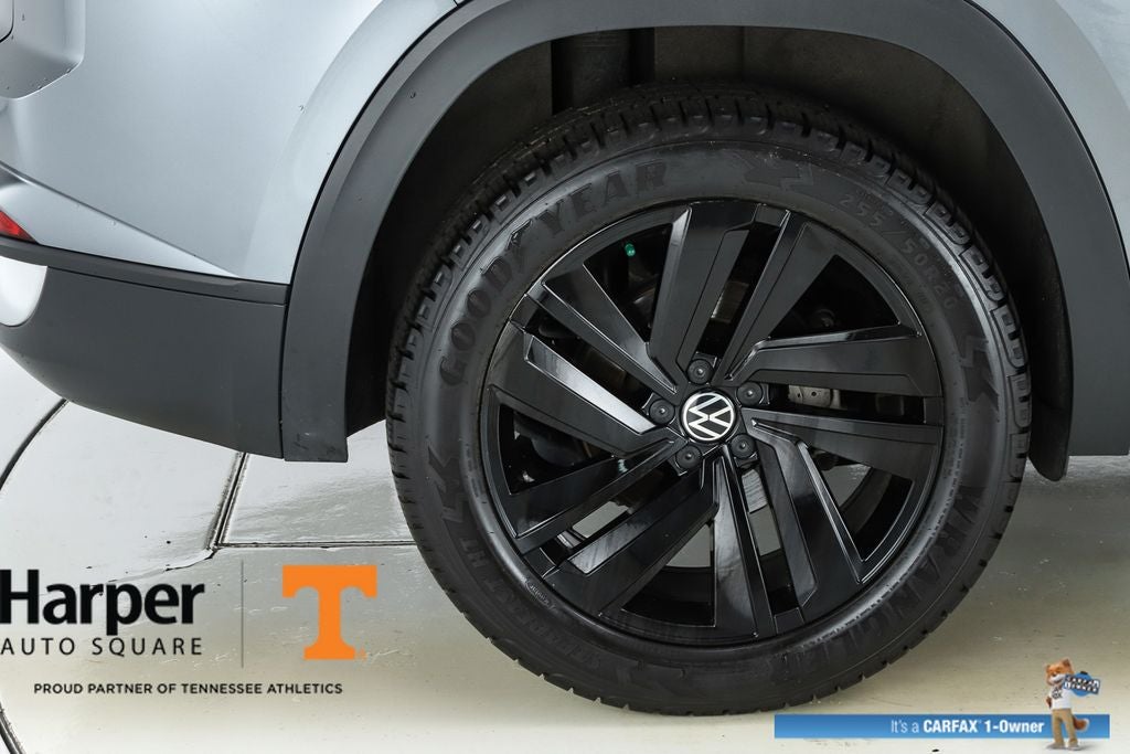 2023 Volkswagen Atlas Cross Sport 2.0T SE w/Technology