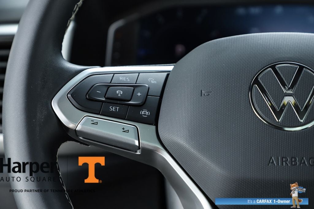 2023 Volkswagen Atlas Cross Sport 2.0T SE w/Technology
