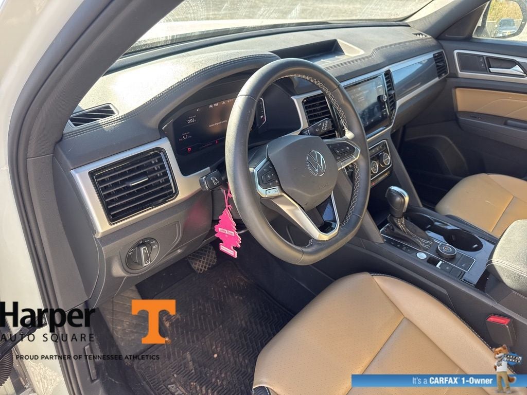 2023 Volkswagen Atlas Cross Sport 2.0T SE w/Technology