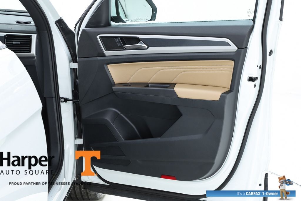 2023 Volkswagen Atlas Cross Sport 2.0T SE w/Technology