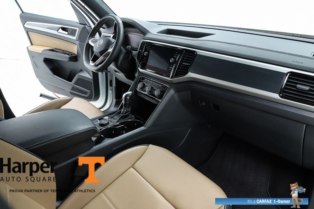 2023 Volkswagen Atlas Cross Sport 2.0T SE w/Technology