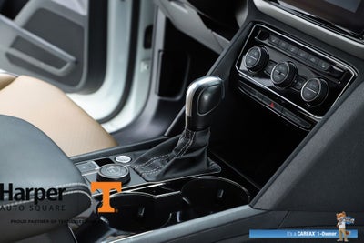 2023 Volkswagen Atlas Cross Sport 2.0T SE w/Technology