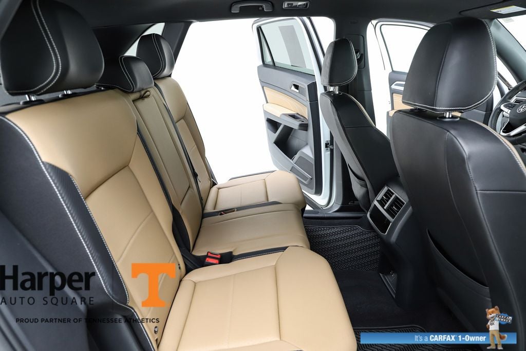 2023 Volkswagen Atlas Cross Sport 2.0T SE w/Technology