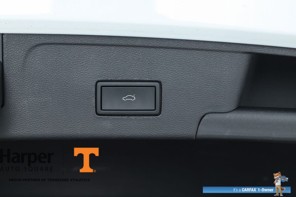 2023 Volkswagen Atlas Cross Sport 2.0T SE w/Technology