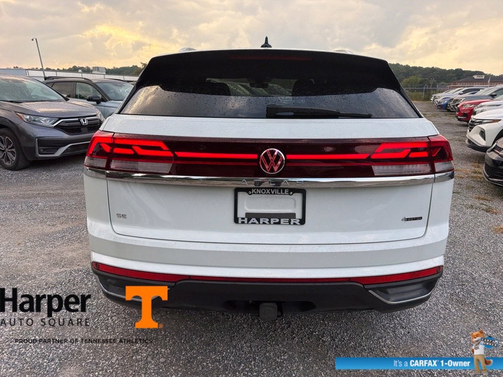 2024 Volkswagen Atlas Cross Sport 2.0T SE w/Technology