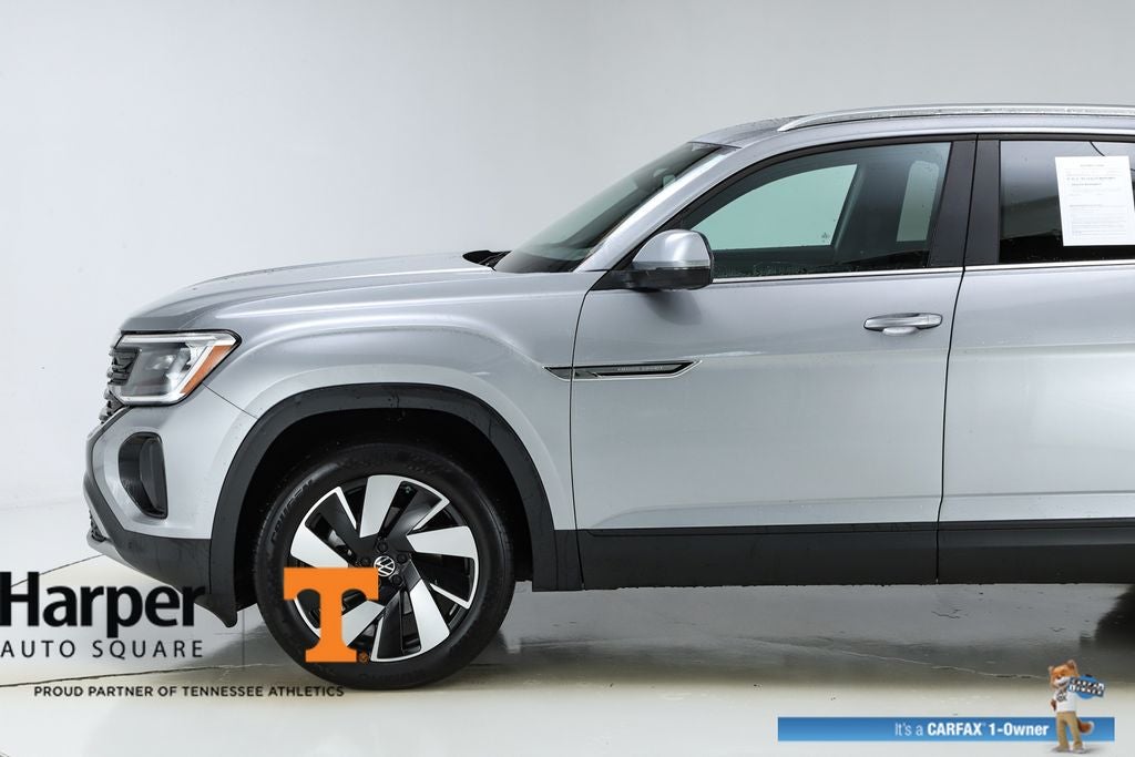 2024 Volkswagen Atlas Cross Sport 2.0T SE w/Technology