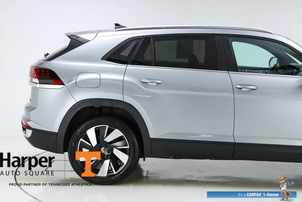 2024 Volkswagen Atlas Cross Sport 2.0T SE w/Technology