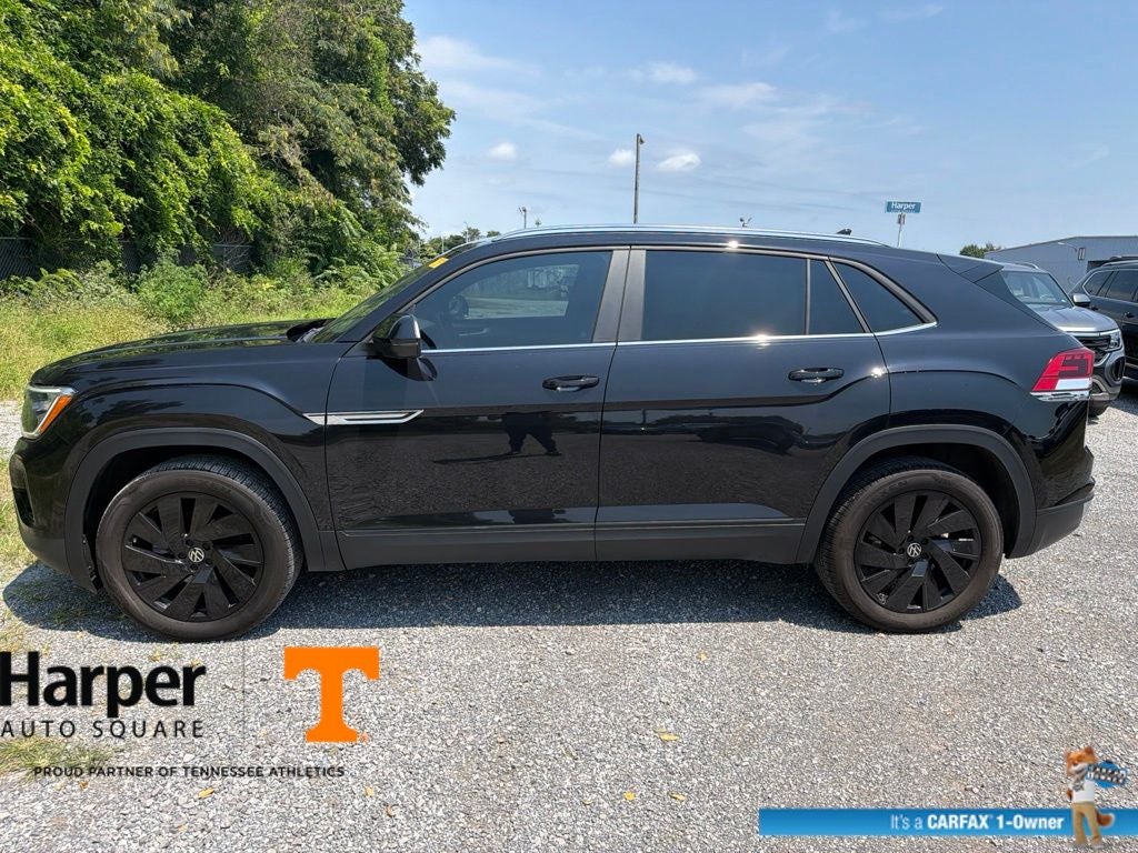 2024 Volkswagen Atlas Cross Sport 2.0T SE w/Technology