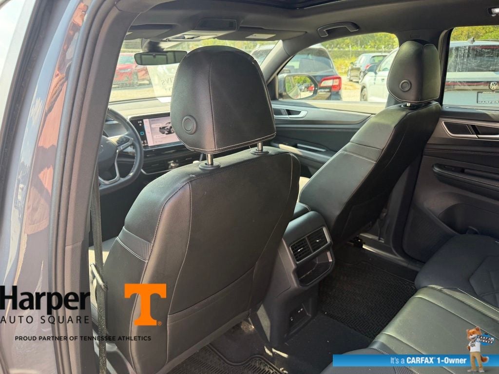 2024 Volkswagen Atlas Cross Sport 2.0T SE w/Technology