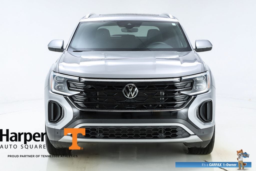 2025 Volkswagen Atlas Cross Sport 2.0T SE w/Technology