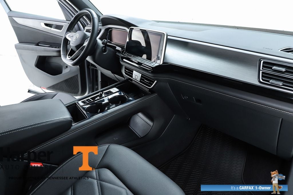 2025 Volkswagen Atlas Cross Sport 2.0T SE w/Technology