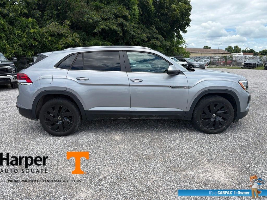 2024 Volkswagen Atlas Cross Sport 2.0T SE w/Technology
