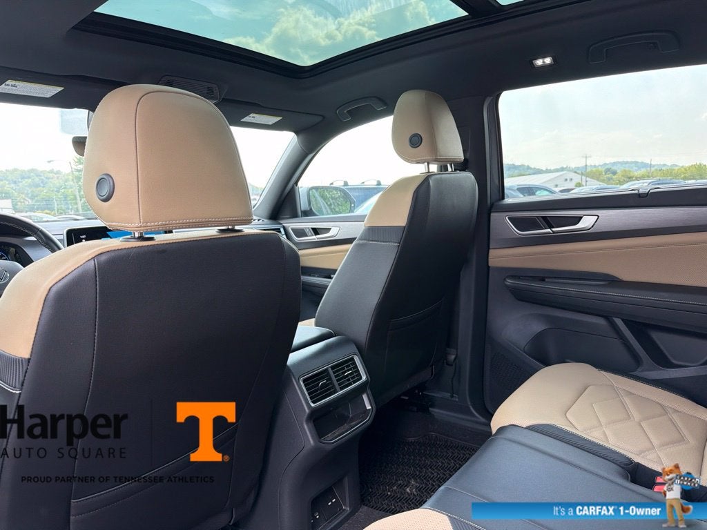 2025 Volkswagen Atlas Cross Sport 2.0T SE w/Technology
