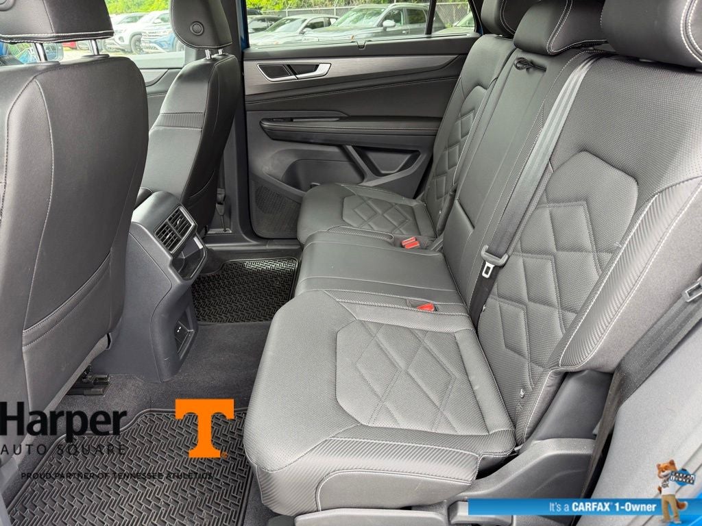 2025 Volkswagen Atlas Cross Sport 2.0T SE w/Technology