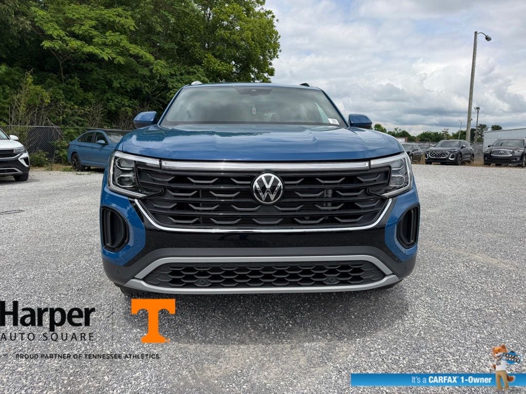 2025 Volkswagen Atlas Cross Sport 2.0T SE w/Technology