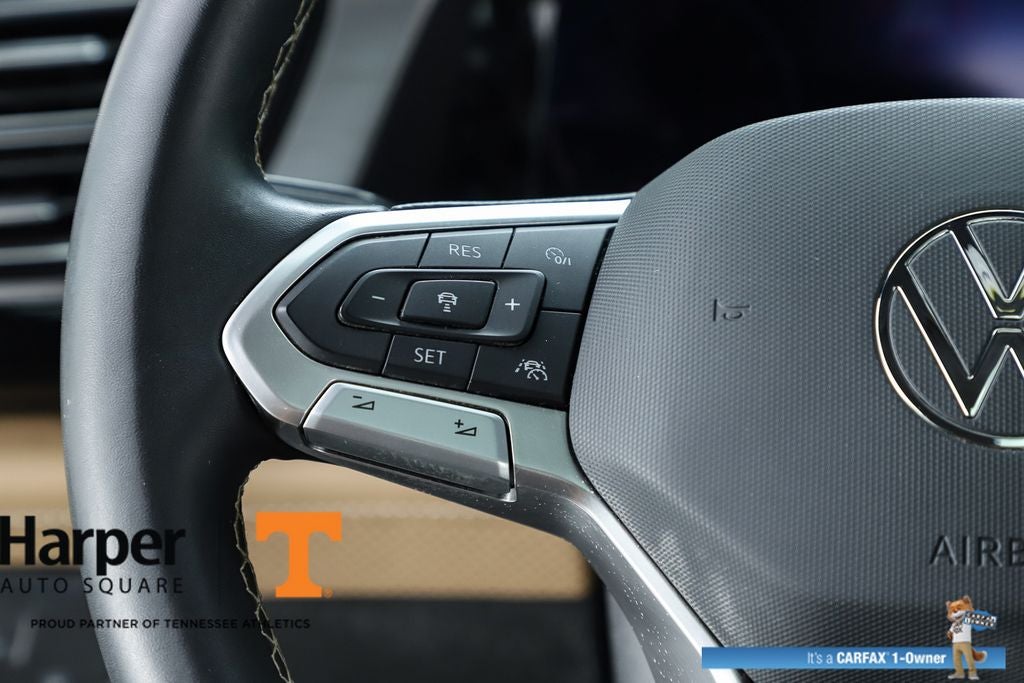 2024 Volkswagen Atlas Cross Sport 2.0T SE w/Technology
