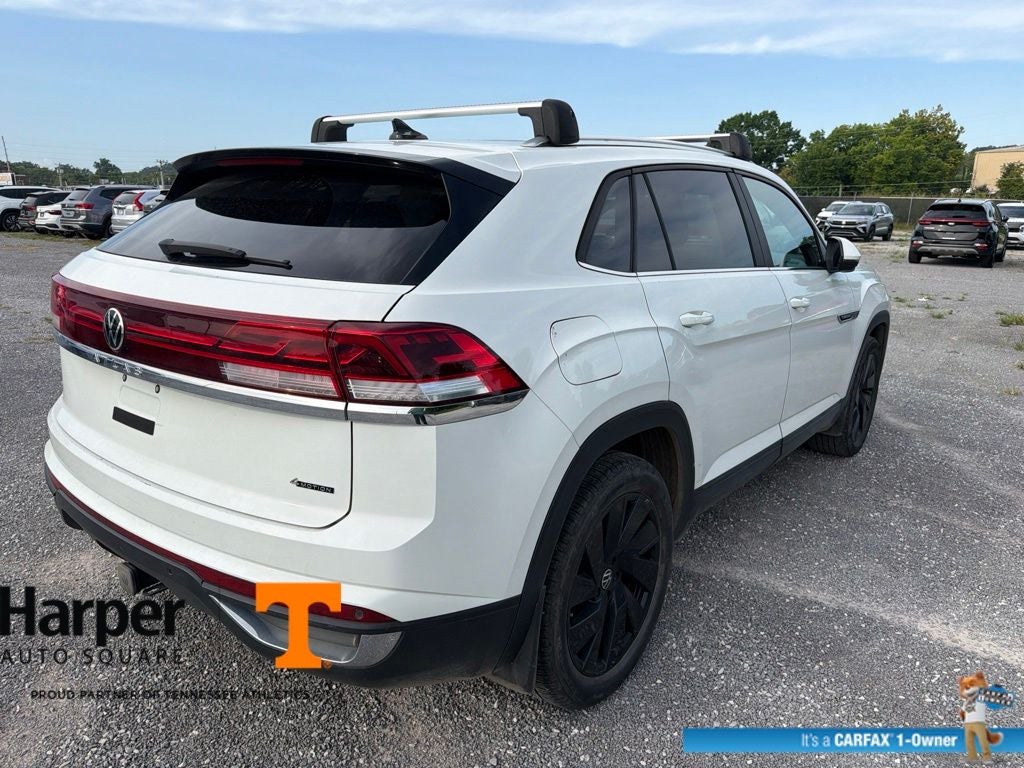 2024 Volkswagen Atlas Cross Sport 2.0T SE w/Technology