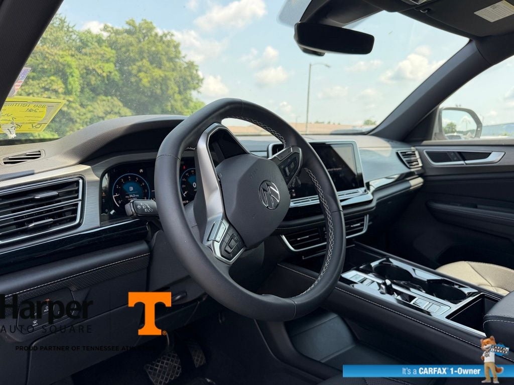 2024 Volkswagen Atlas Cross Sport 2.0T SE w/Technology