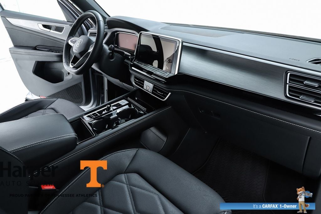 2024 Volkswagen Atlas Cross Sport 2.0T SE w/Technology