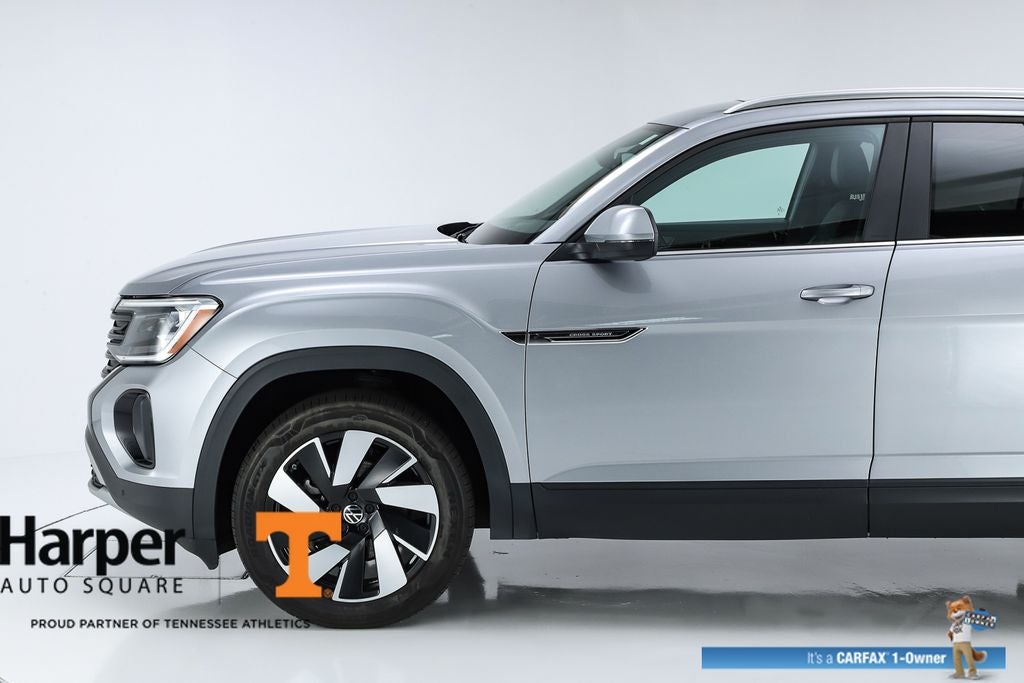 2024 Volkswagen Atlas Cross Sport 2.0T SE w/Technology