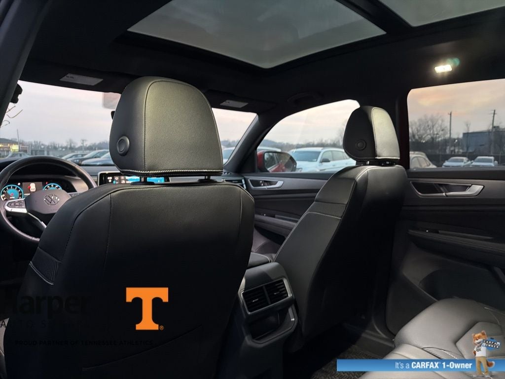 2024 Volkswagen Atlas Cross Sport 2.0T SE w/Technology