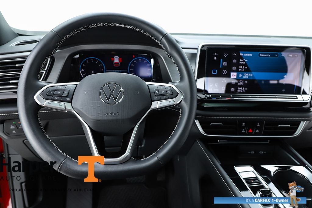 2024 Volkswagen Atlas Cross Sport 2.0T SE w/Technology