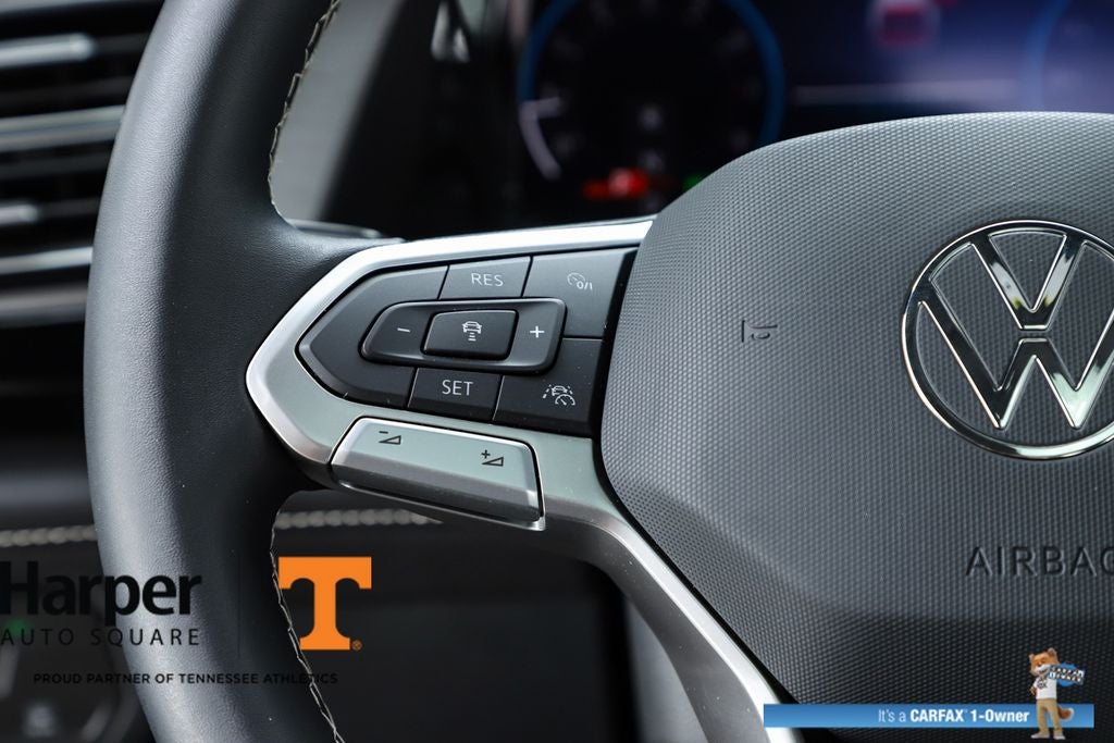 2024 Volkswagen Atlas Cross Sport 2.0T SE w/Technology