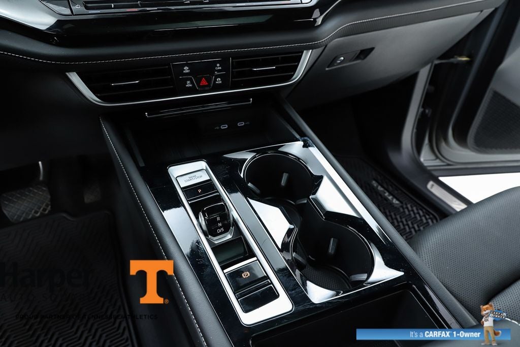 2025 Volkswagen Atlas Cross Sport 2.0T SE w/Technology