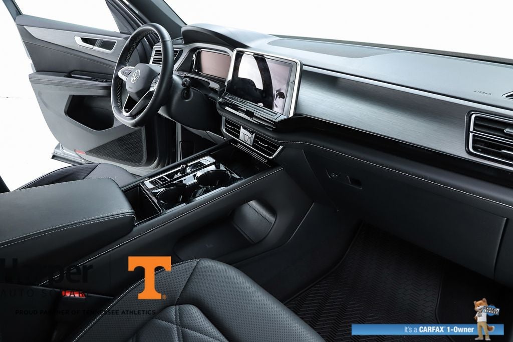 2025 Volkswagen Atlas Cross Sport 2.0T SE w/Technology