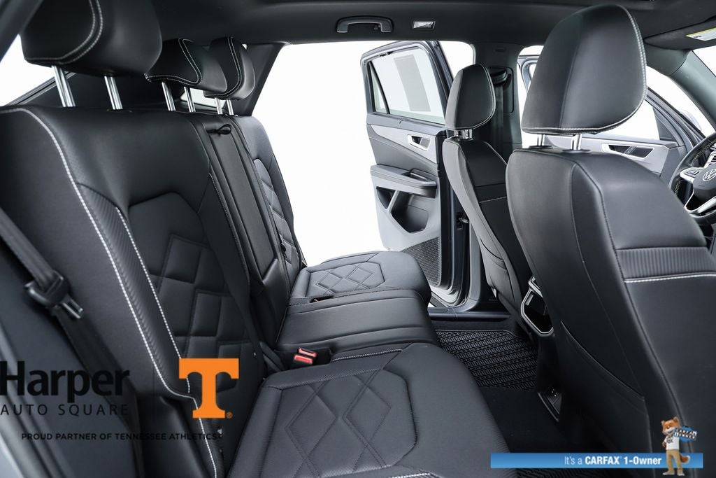 2025 Volkswagen Atlas Cross Sport 2.0T SE w/Technology