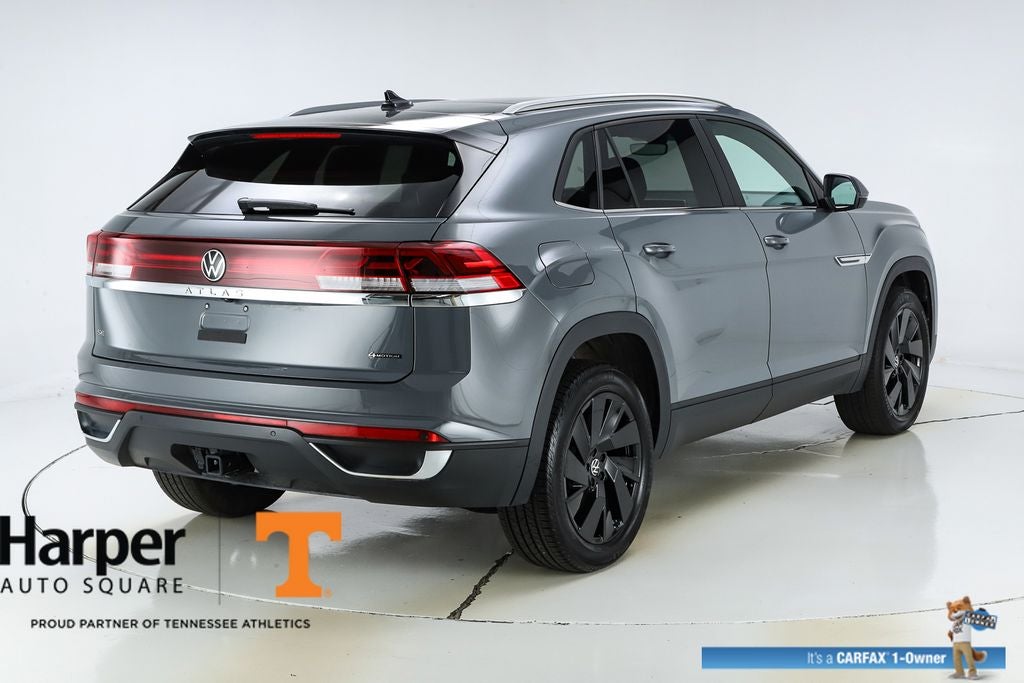 2025 Volkswagen Atlas Cross Sport 2.0T SE w/Technology