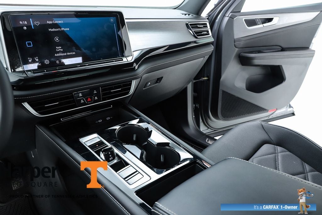 2025 Volkswagen Atlas Cross Sport 2.0T SE w/Technology